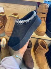 Cargar imagen en el visor de la galería, Oaklee slide
