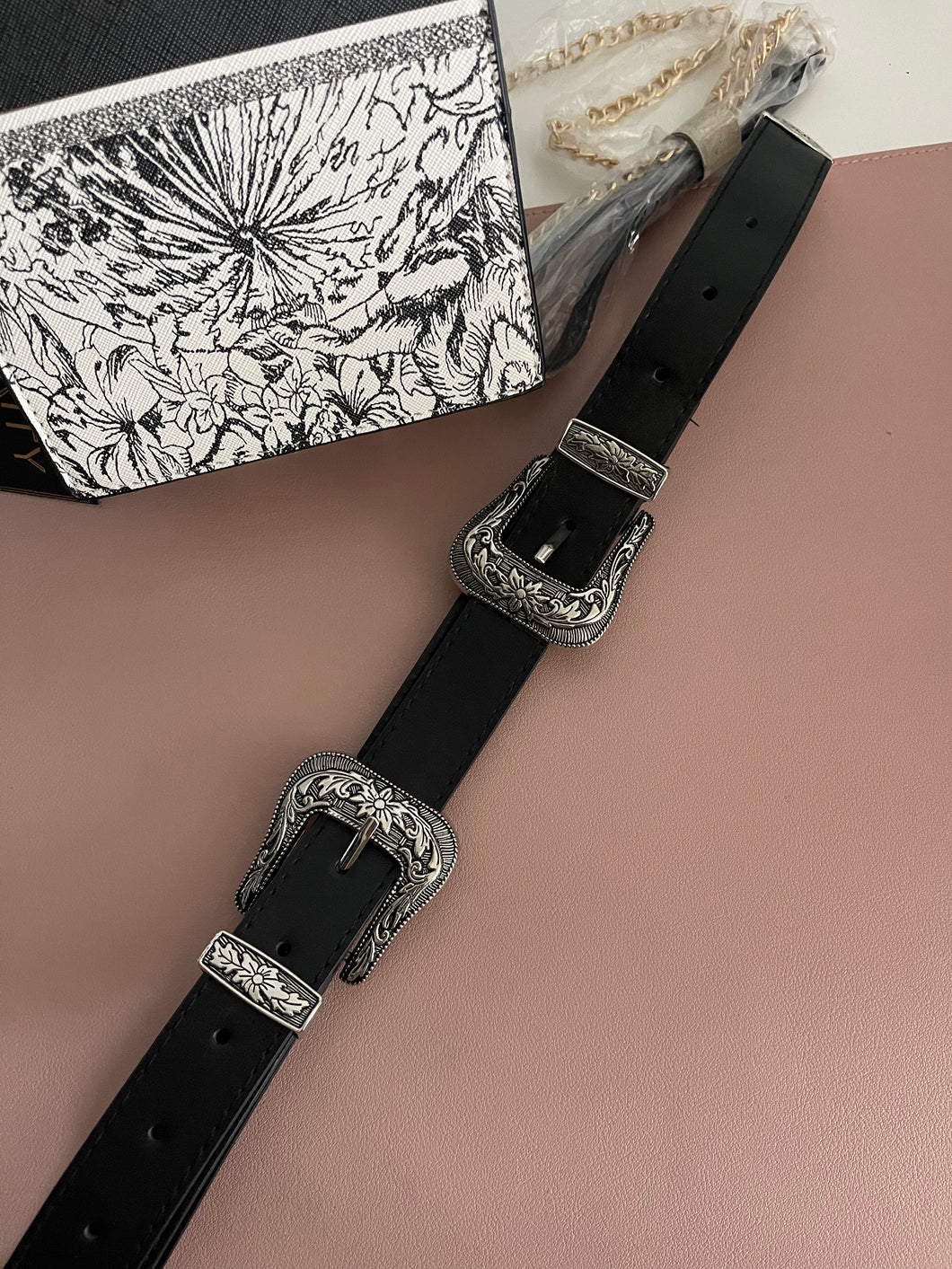Double buckle western belt