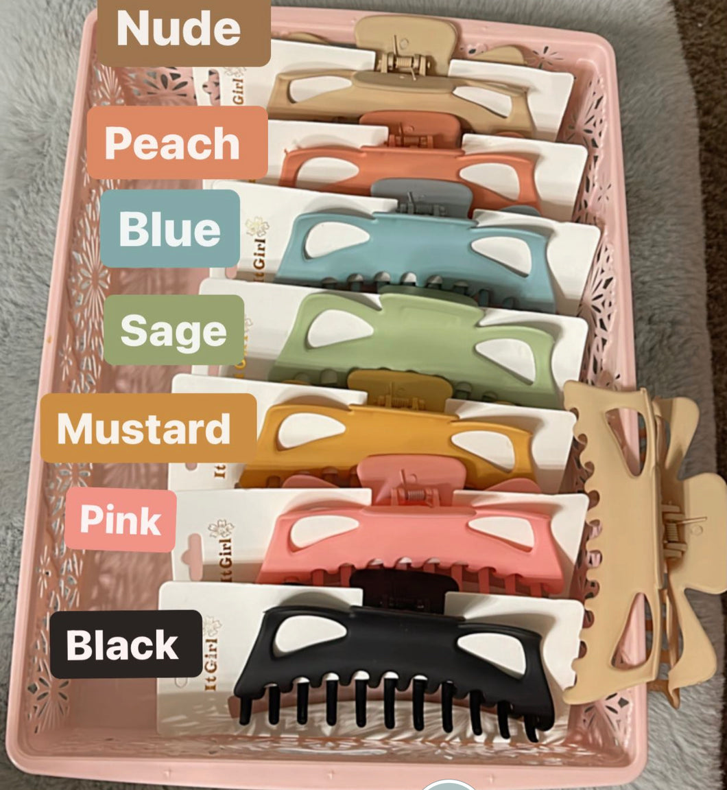 Large hair clips