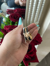 Cargar imagen en el visor de la galería, Bee hoops
