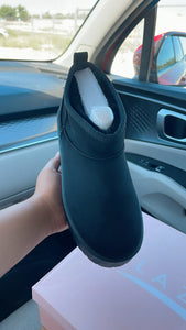 Platform ultra mini boots