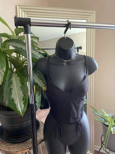 Black Mona top