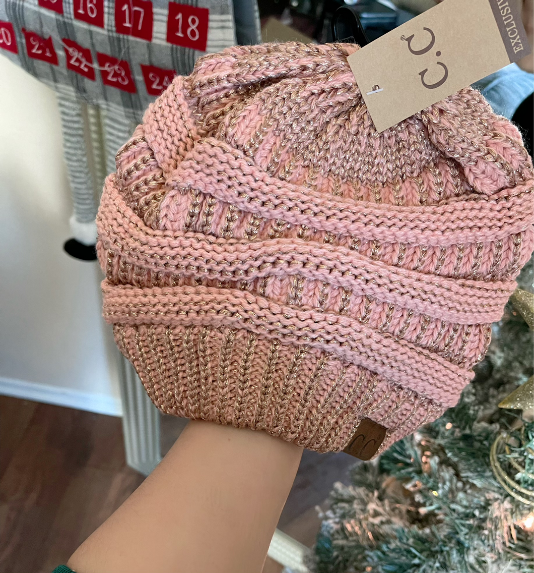 MUAVE knitted beanie