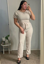 Cargar imagen en el visor de la galería, Ivory jumpsuit
